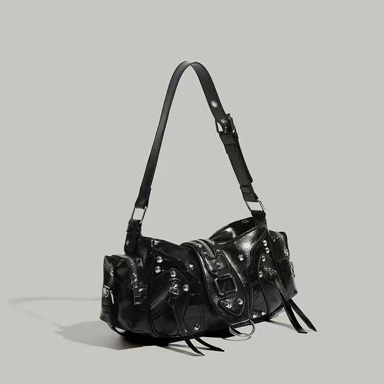Belvere Rebel Y2K Shoulder Bag
